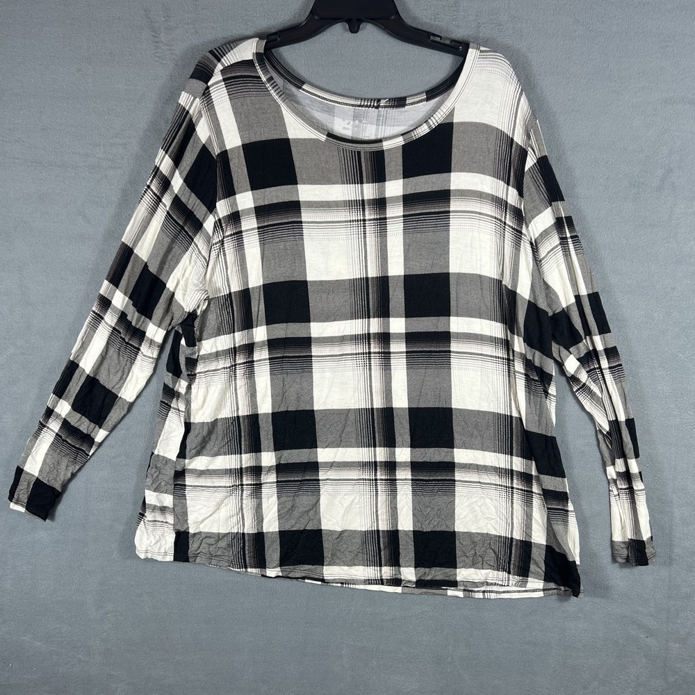 24/7 by Maurices Womens 2X Plus‎ Black White Plaid Long Sleeve Tunic Top